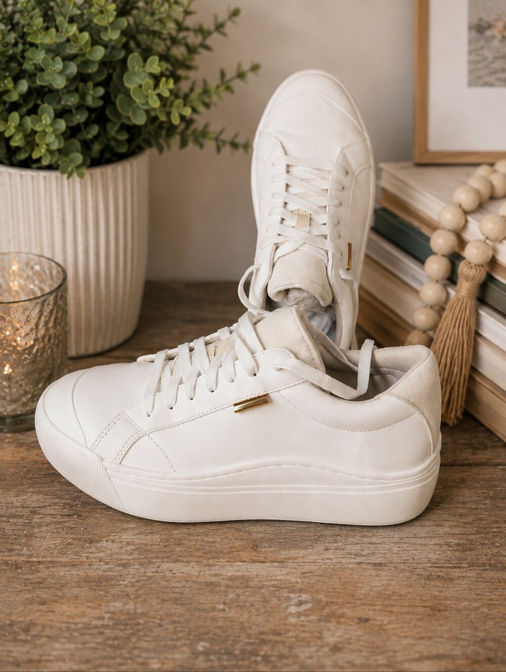 Dr. Scholl’s White Platform Sneakers Women’s Size 10
